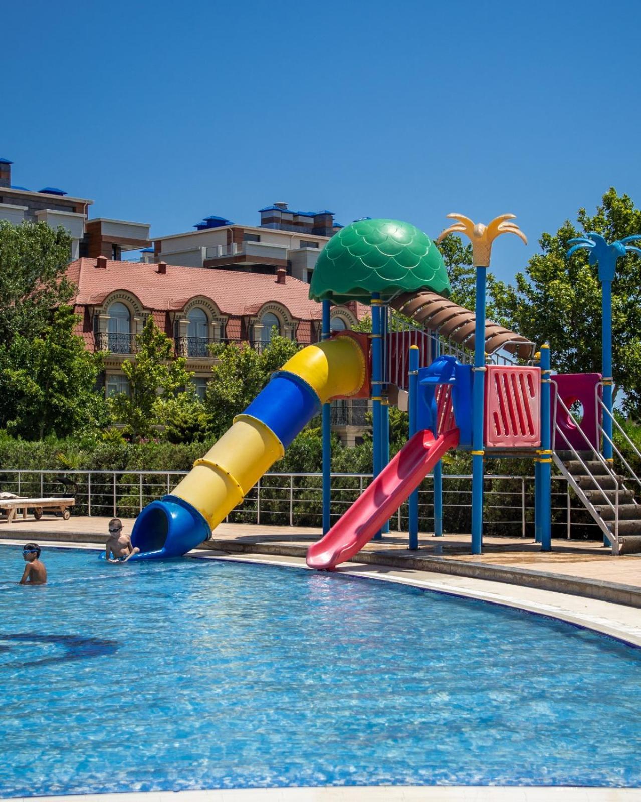 Green City Resort Hotel Baku Ngoại thất bức ảnh